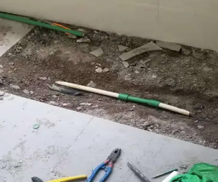 西工卫生间测漏水